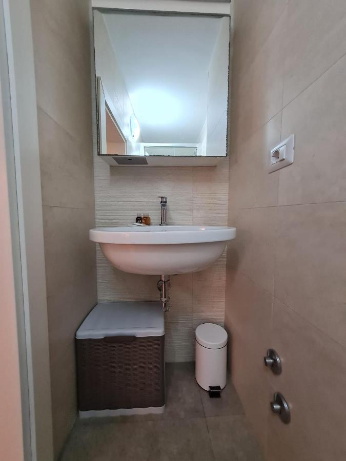 Flat 24 Maggio Apartment Lecce Ngoại thất bức ảnh